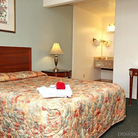 Monterey Oceanside Inn Quarto foto